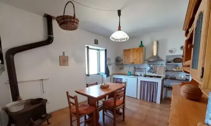 Rexer-Torriglia-Villa-in-vendita-in-localit-Buoni-di-Pentema-Torriglia-Cucina