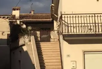 Rexer-Dolc-Terratetto-unifamiliare-piazza-Ugo-Zannoni-Volargne-Dolc-Terrazzo