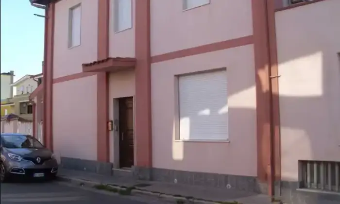 Rexer-Decimomannu-Vendesi-casa-indipendente-a-DECIMOMANNU-Garage