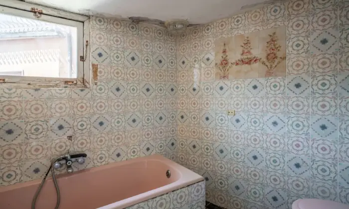 Rexer-Miglierina-Immobile-ampio-e-luminoso-nel-centro-citt-BAGNO