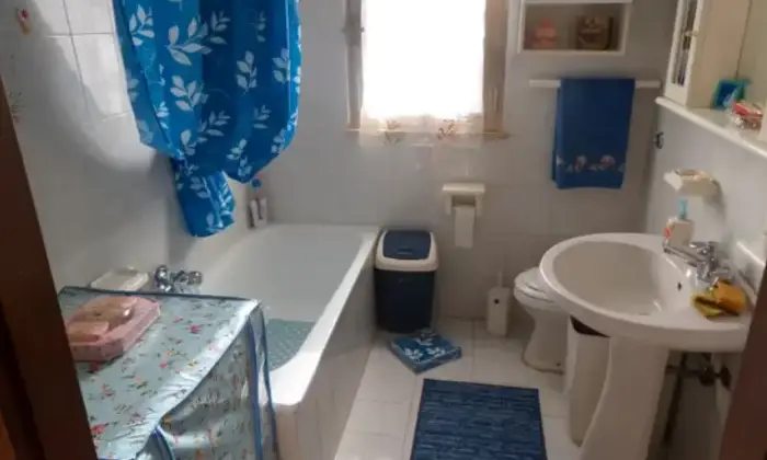 Rexer-Aielli-Villino-in-vendita-Bagno
