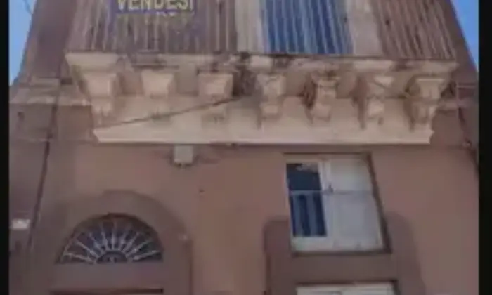 Rexer-Ragusa-Casa-indipendente-in-vendita-in-via-Giusti-a-Ragusa-Terrazzo