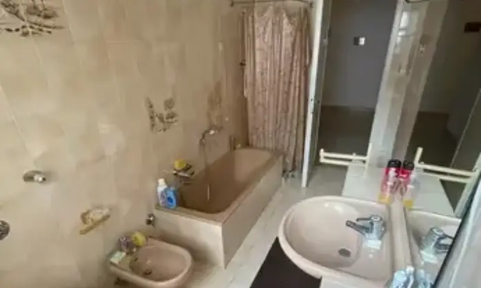 Rexer-Messina-Appartamento-locali-ultimo-piano-Bagno