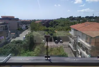 Rexer-Aci-Catena-Nuovissima-Mansarda-con-ampio-terrazzo-ben-rifinita-Terrazzo