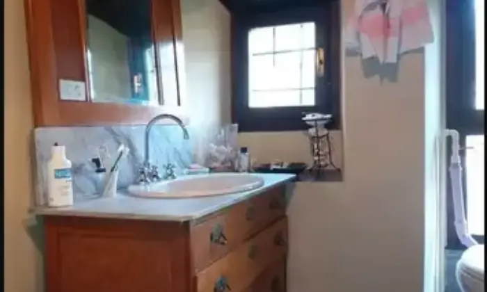 Rexer-Morbegno-Vendesi-casa-indipendente-a-MORBEGNO-SO-Bagno