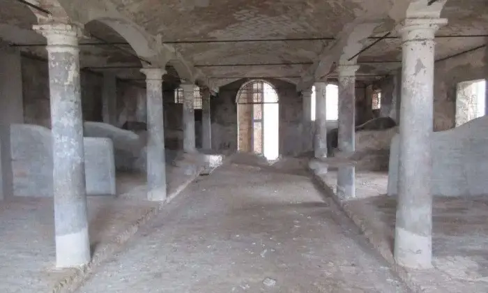 Rexer-Guastalla-Vendesi-rustico-via-Chiesa-Guastalla-Garage