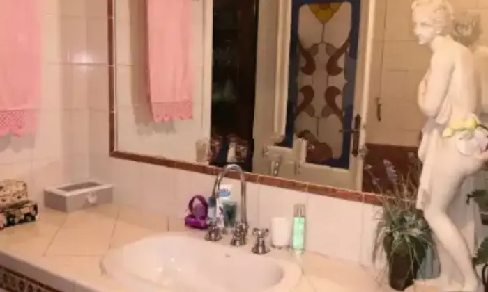Rexer-Montecarotto-Appartamento-in-vendita-in-via-roma-Montecarotto-Bagno
