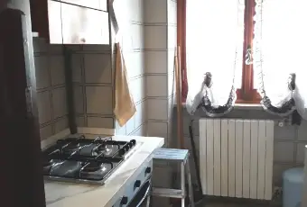 Rexer-Frosinone-AFFITTO-APPARTAMENTO-ARREDATO-in-zona-CENTRALE-Cucina