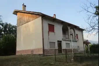 Rexer-Rivello-Vendesi-Villa-con-pertinenze-e-terreno-a-RIVELLO-Giardino