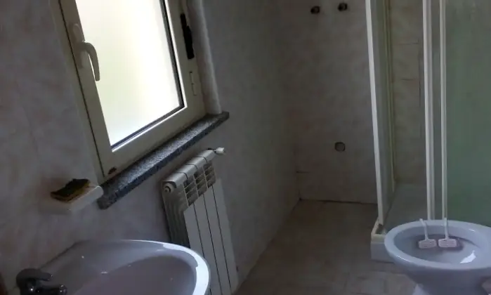 Rexer-Settingiano-Trilocale-nuovo-a-Settingiano-Bagno