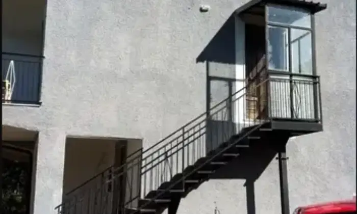Rexer-Brienza-Casa-in-vendita-in-Contrada-Schiavi-a-Brienza-Terrazzo