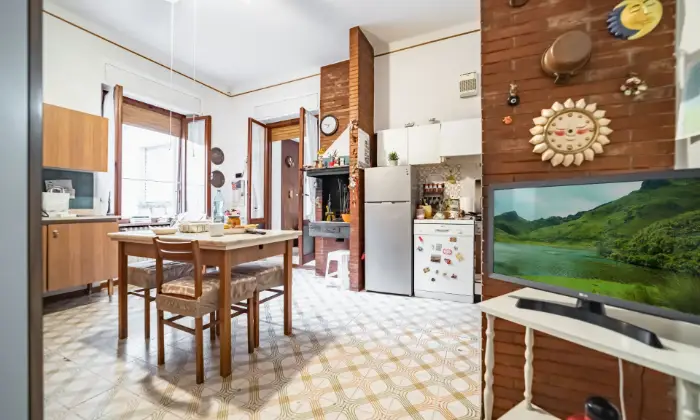 Rexer-SantElpidio-a-Mare-Casa-indipendente-su-tre-livelli-con-ampi-spazi-CUCINA