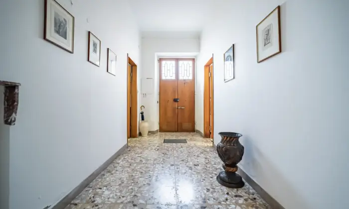 Rexer-SantElpidio-a-Mare-Casa-indipendente-su-tre-livelli-con-ampi-spazi-INGRESSO