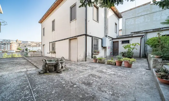 Rexer-SantElpidio-a-Mare-Casa-indipendente-su-tre-livelli-con-ampi-spazi-GIARDINO
