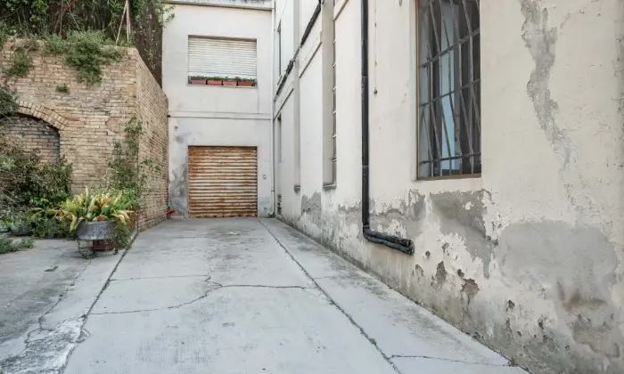 Rexer-SantElpidio-a-Mare-Casa-indipendente-su-tre-livelli-con-ampi-spazi-GIARDINO