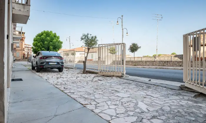 Rexer-SantElpidio-a-Mare-Casa-indipendente-su-tre-livelli-con-ampi-spazi-ESTERNO