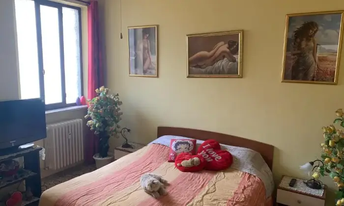 Rexer-Asti-Appartamento-in-vendita-in-via-San-Giovanni-Bosco-ad-Asti-CameraDaLetto