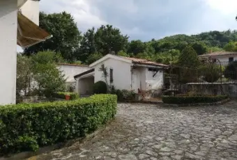 Rexer-Alvignano-Villa-in-vendita-in-via-Tommaso-Pagliuca-Alvignano-Terrazzo