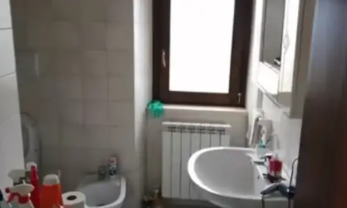 Rexer-Abbateggio-Vendesi-casa-arredata-Bagno