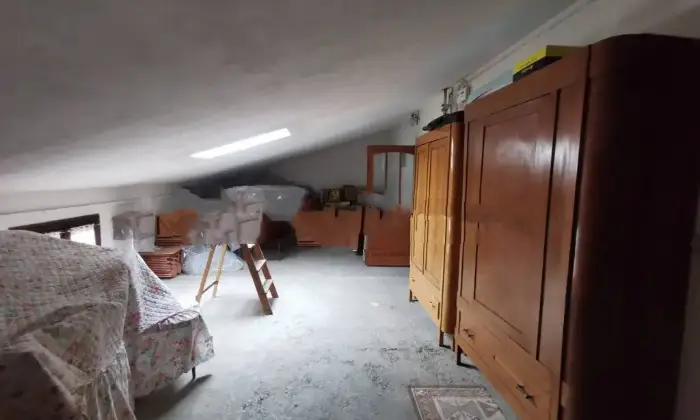 Rexer-Gualtieri-Vendesi-case-adiacenti-in-via-Prati-a-Gualtieri-Altro