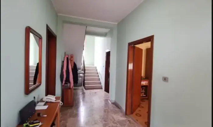 Rexer-Gualtieri-Vendesi-case-adiacenti-in-via-Prati-a-Gualtieri-Altro
