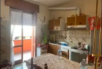 Rexer-Cortemaggiore-Appartamento-con-mansarda-in-vendita-a-Cortemaggiore-Cucina
