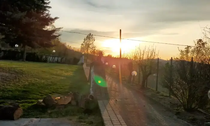 Rexer-Canelli-Villa-grande-in-vendita-sulle-colline-di-CANELLI-AT-Altro