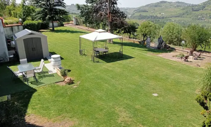 Rexer-Canelli-Villa-grande-in-vendita-sulle-colline-di-CANELLI-AT-Altro