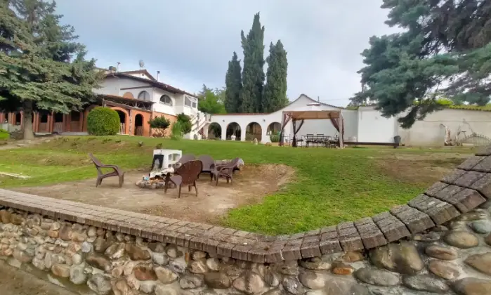 Rexer-Canelli-Villa-grande-in-vendita-sulle-colline-di-CANELLI-AT-Altro