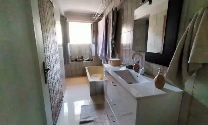 Rexer-Canelli-Villa-grande-in-vendita-sulle-colline-di-CANELLI-AT-Altro