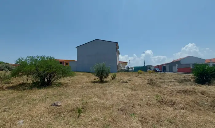 Rexer-Uri-Terreno-Edificabile-Terrazzo