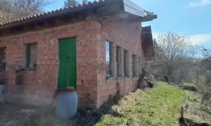 Rexer-Scagnello-Villa-unifamiliare-via-Aldo-Moro-Villa-Valbuona-Scagnello-Giardino