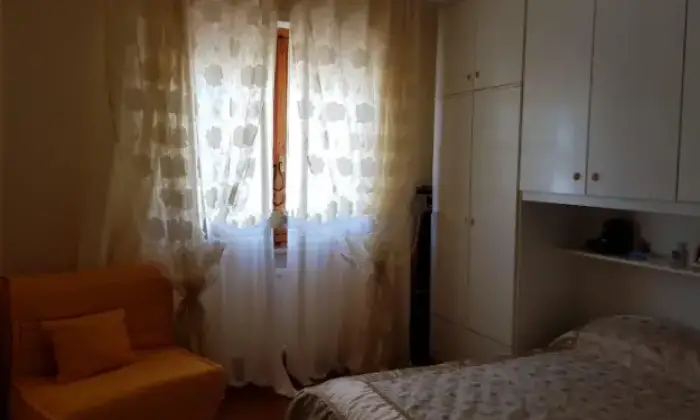 Rexer-Fermo-Appartamento-in-Via-Aldo-Moro-Fermo-CameraDaLetto