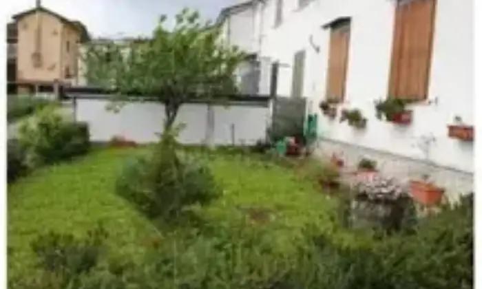 Rexer-Lama-dei-Peligni-Vendesi-appartamento-con-ingresso-indipendente-Giardino
