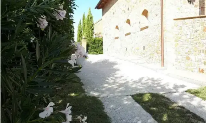 Rexer-Chianni-Casalecascina-in-vendita-in-Podere-Pratale-a-Chianni-Terrazzo
