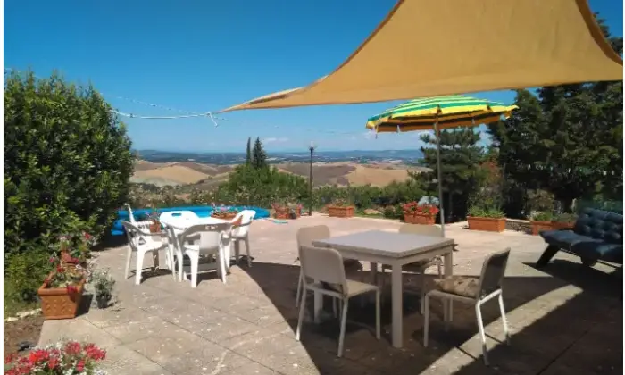 Rexer-Chianni-Casalecascina-in-vendita-in-Podere-Pratale-a-Chianni-Terrazzo
