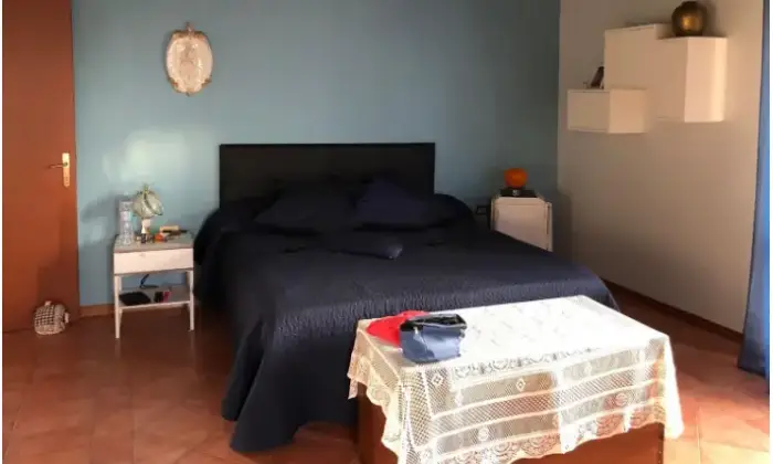 Rexer-Chianni-Casalecascina-in-vendita-in-Podere-Pratale-a-Chianni-CameraDaLetto