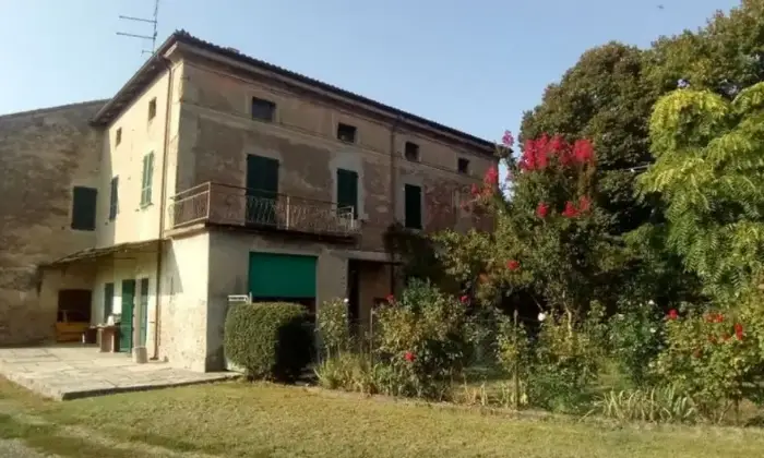 Rexer-Caorso-Propriet-rustica-in-vendita-in-via-Rovere-a-Caorso-Giardino