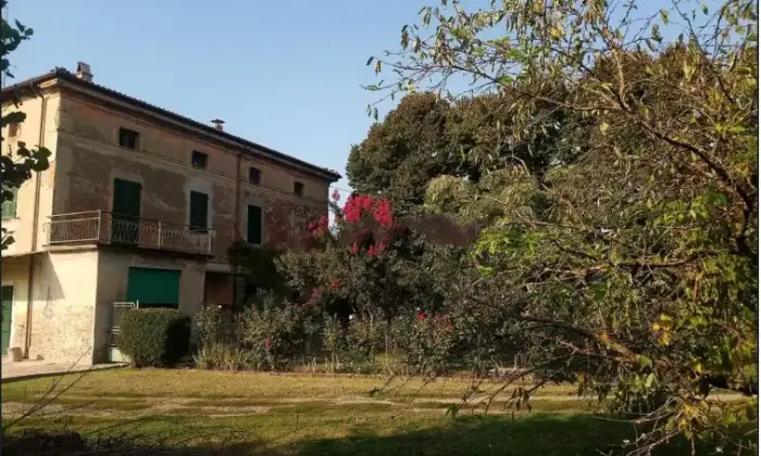 Rexer-Caorso-Propriet-rustica-in-vendita-in-via-Rovere-a-Caorso-Giardino
