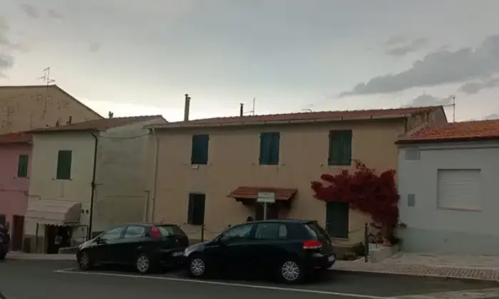 Rexer-Piombino-Casa-appartamento-a-RIOTORTO-Garage