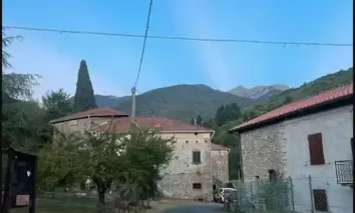 Rexer-Pontremoli-Casale-immerso-nella-natura-a-localit-Barcola-Pontremoli-Terrazzo
