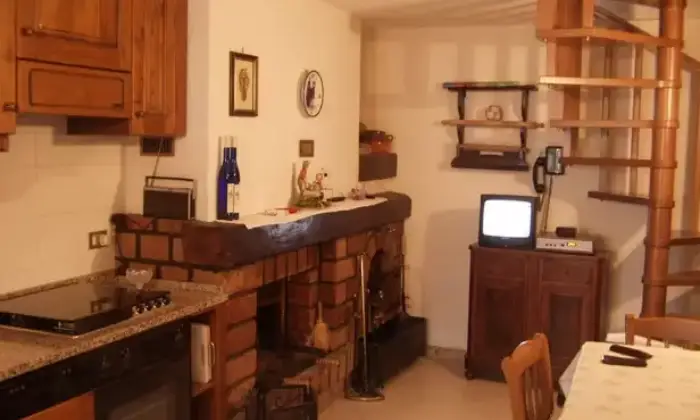 Rexer-Castel-di-Casio-Vendesi-abitazione-singola-a-Castel-di-casio-BO-Cucina