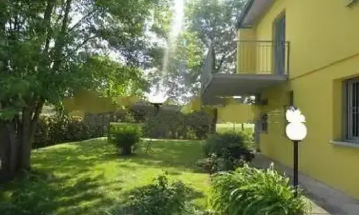 Rexer-Brescello-Villa-unifamiliare-Strada-Bassa-per-Boretto-Centro-Brescello-Giardino