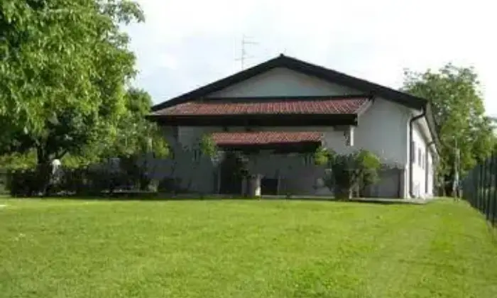 Rexer-Brescello-Villa-unifamiliare-Strada-Bassa-per-Boretto-Centro-Brescello-Giardino