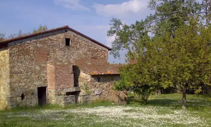 Rexer-Pontassieve-Vendesi-Casa-colonica-via-dellArgomenna-Pontassieve-Terrazzo