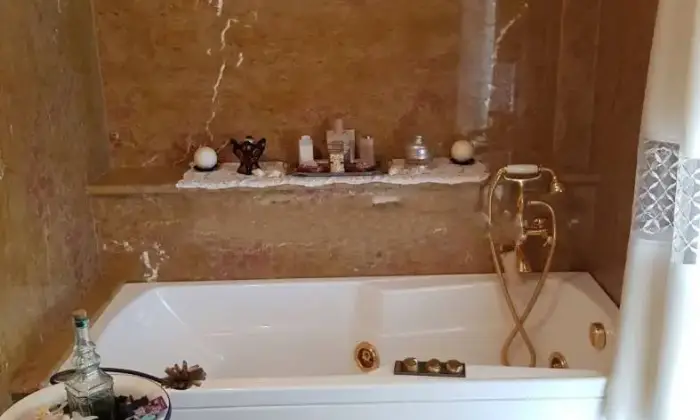 Rexer-Bondeno-Villa-unifamiliare-in-vendita-in-via-Provinciale-Bondeno-Bagno