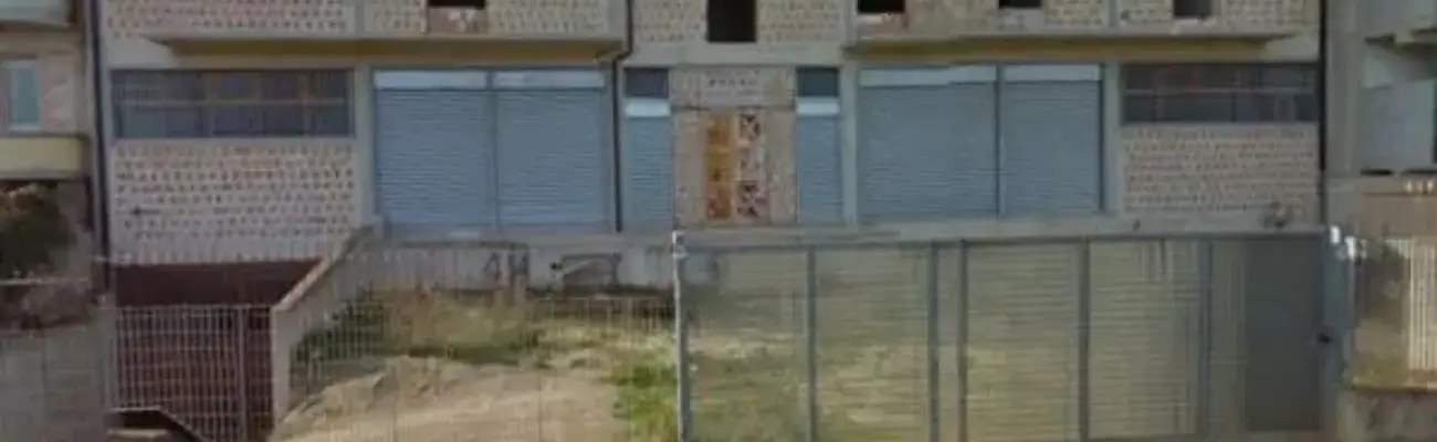 Rexer-Cassano-delle-Murge-Capannone-da-ultimare-con-ampio-spazio-esterno-Garage