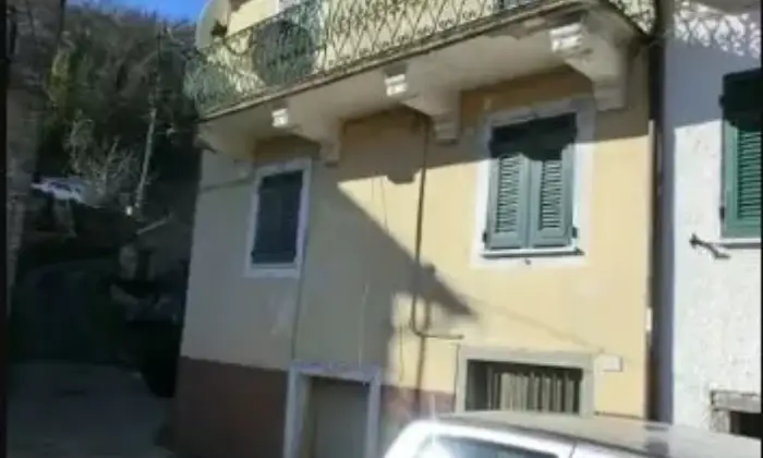 Rexer-Ricco-del-Golfo-di-Spezia-CasaIndipendente-in-Via-Carpena-Ricco-del-Golfo-di-Spezia-Garage