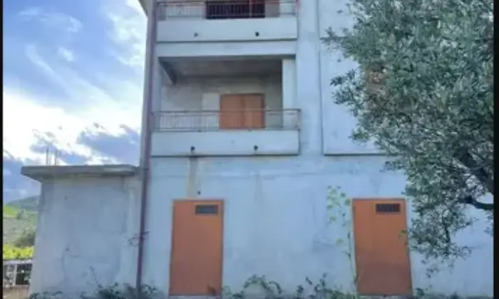 Rexer-Petilia-Policastro-Terrazzo