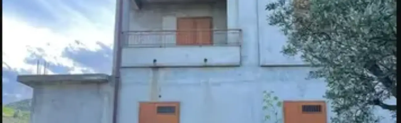 Rexer-Petilia-Policastro-Terrazzo
